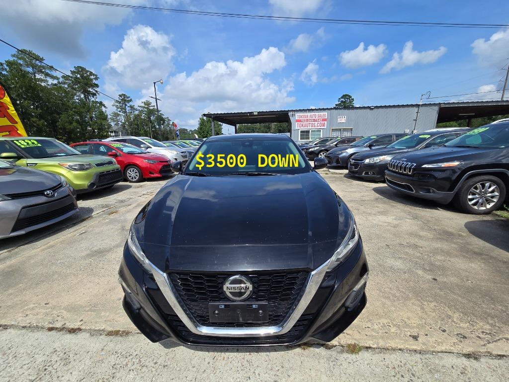 2021 Nissan Altima - $15,900
