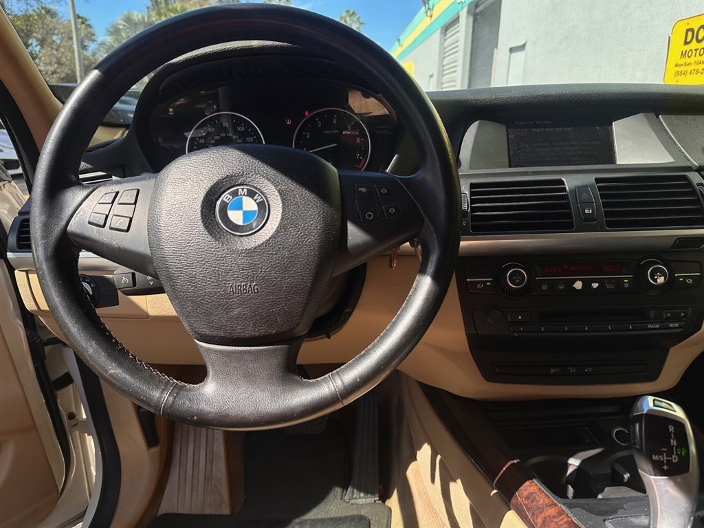 2011 BMW X5 - $7,299