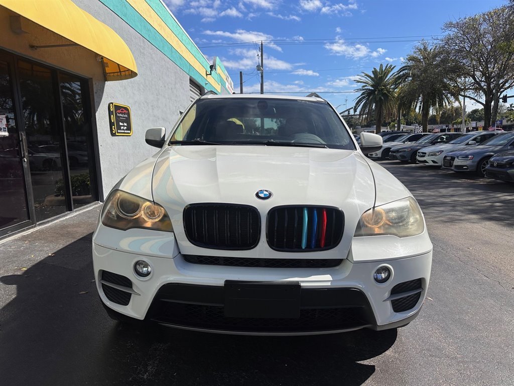 2011 BMW X5 - $7,299
