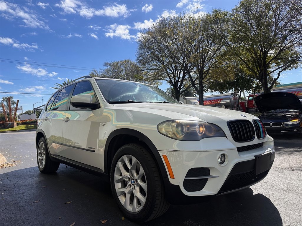 2011 BMW X5 - $7,299