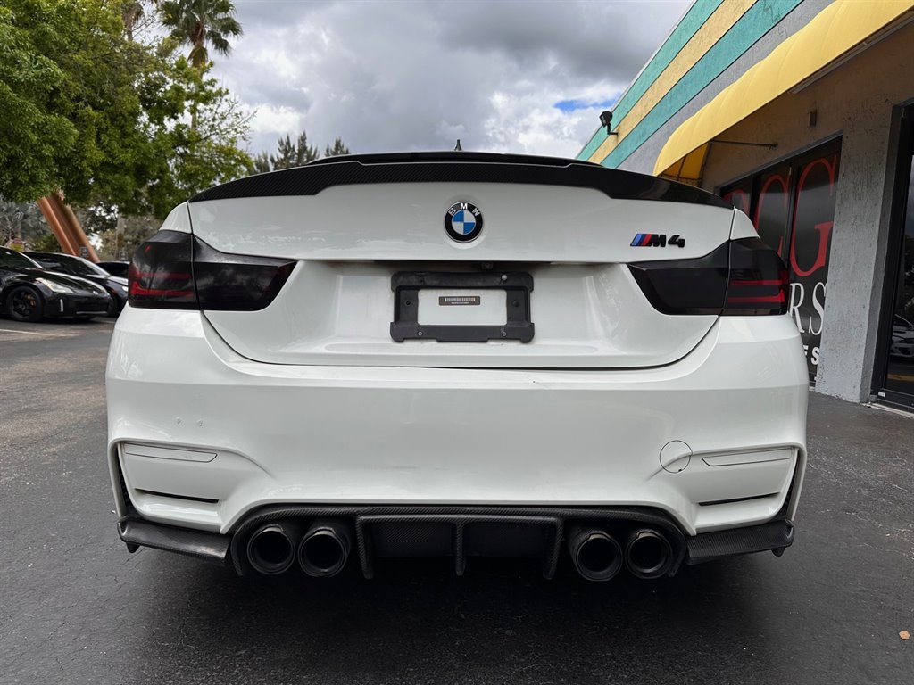 2016 BMW M4 photo