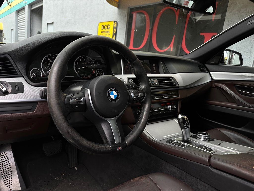 2015 BMW 5-Series 535i photo