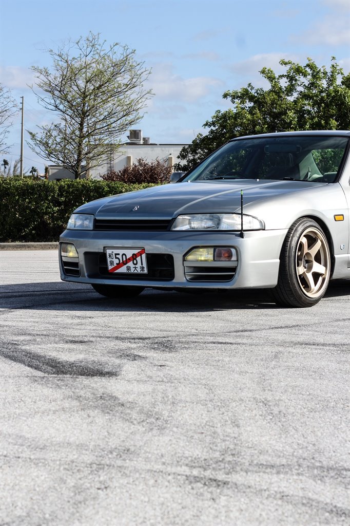 1997 Nissan Skyline R33 - $17,999