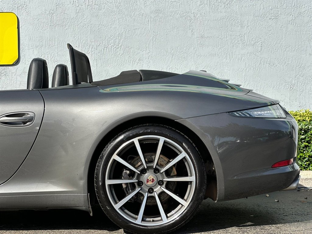 2014 Porsche 911 Carrera photo