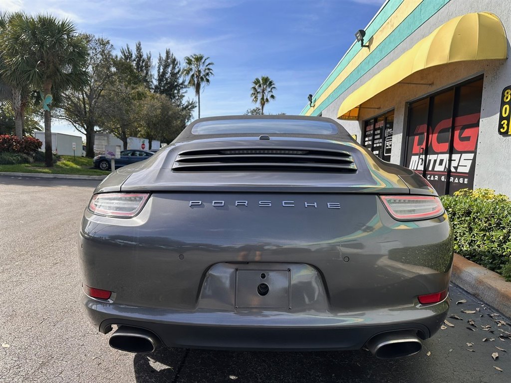 2014 Porsche 911 Carrera photo