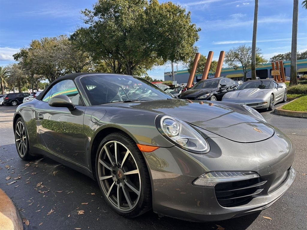 2014 Porsche 911 Carrera photo
