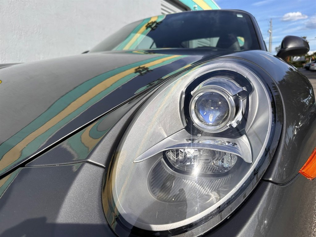 2014 Porsche 911 Carrera photo