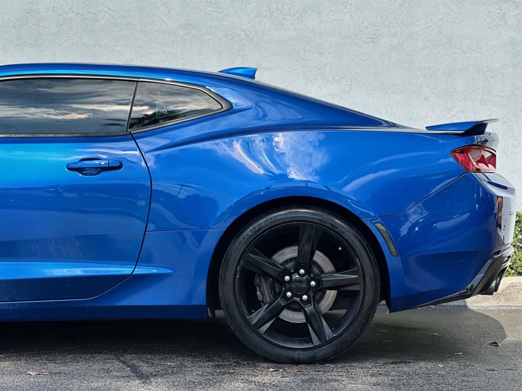 2016 Chevrolet Camaro SS photo