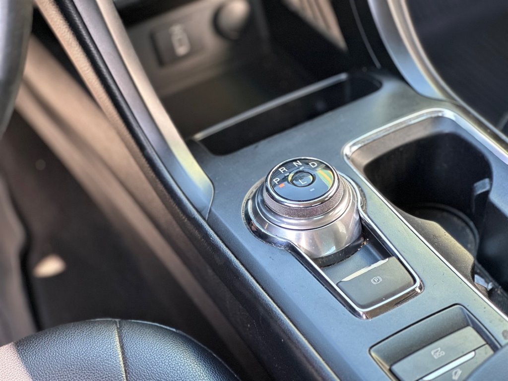2018 Ford Fusion SE Hybrid photo