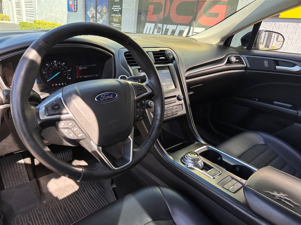 2018 Ford Fusion SE Hybrid photo