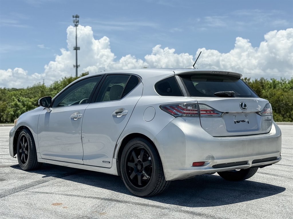 2012 Lexus CT - $4,880