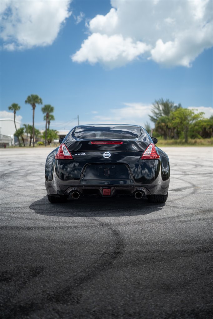 2017 Nissan 370Z - $13,999