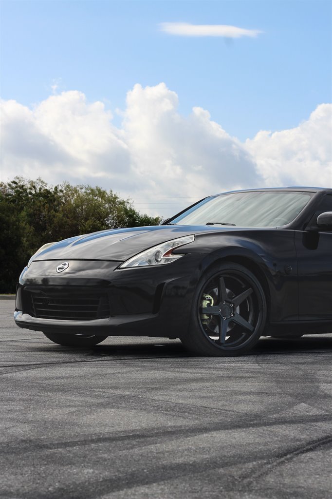 2017 Nissan 370Z - $13,999