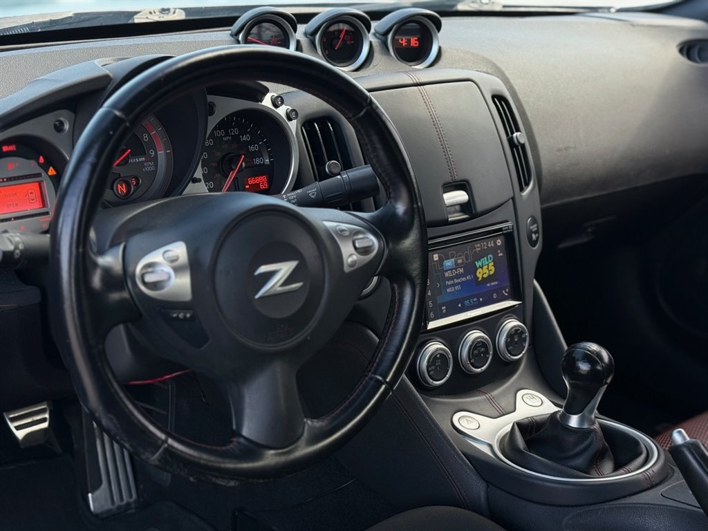 2010 Nissan 370Z - $22,800