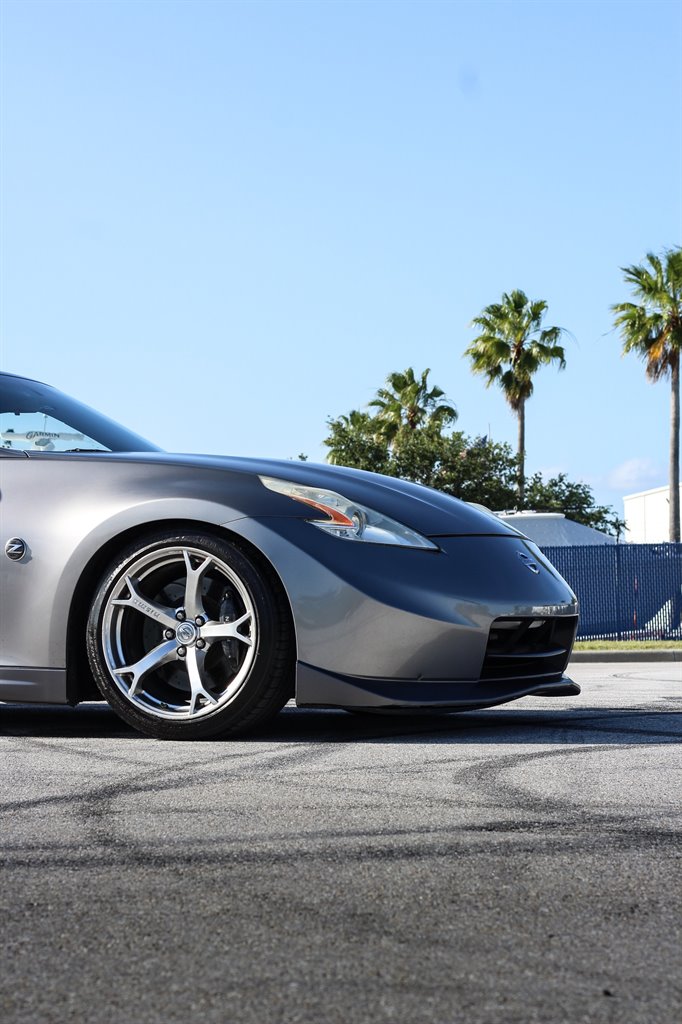 2010 Nissan 370Z - $22,800
