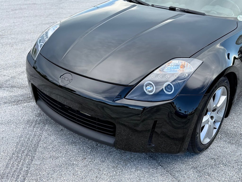2005 Nissan 350Z - $9,999