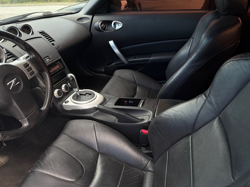 2005 Nissan 350Z - $9,999