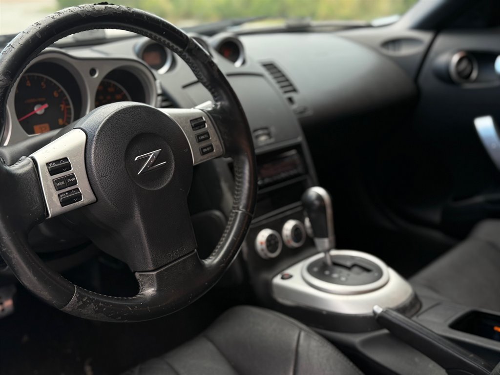 2005 Nissan 350Z - $9,999