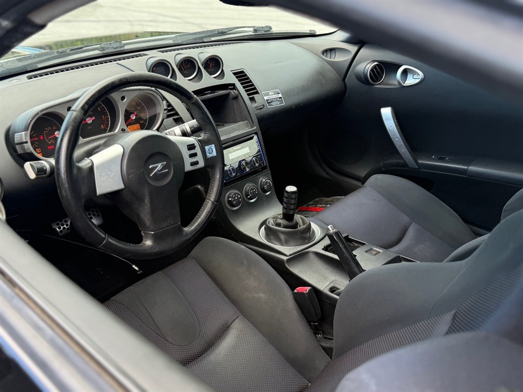 2005 Nissan 350Z - $9,999