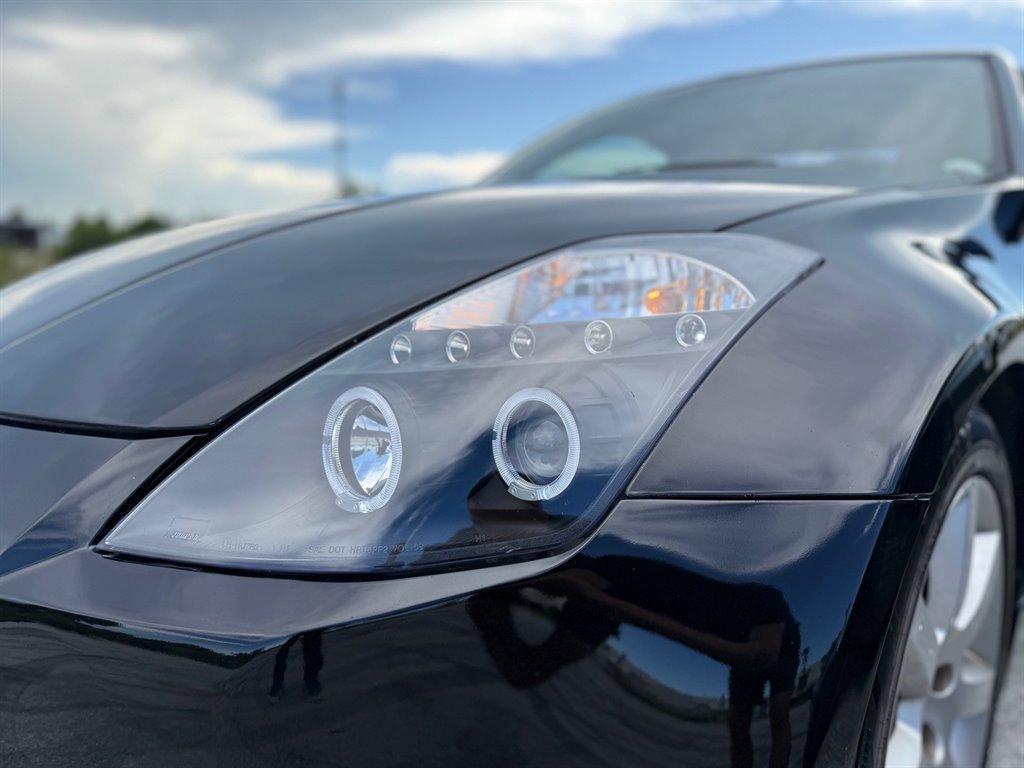 2005 Nissan 350Z - $9,999