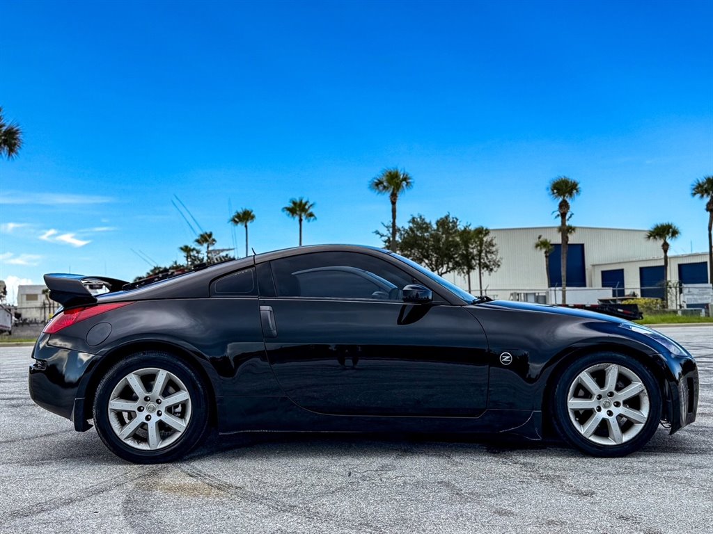 2005 Nissan 350Z - $9,999