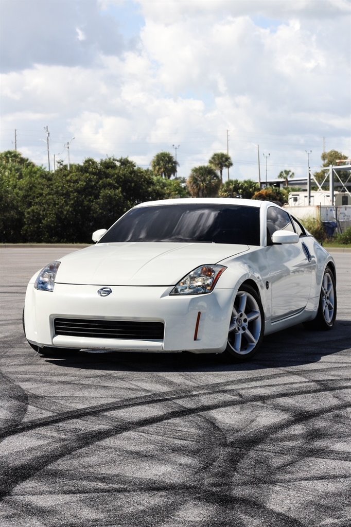 2003 Nissan 350Z - $8,999