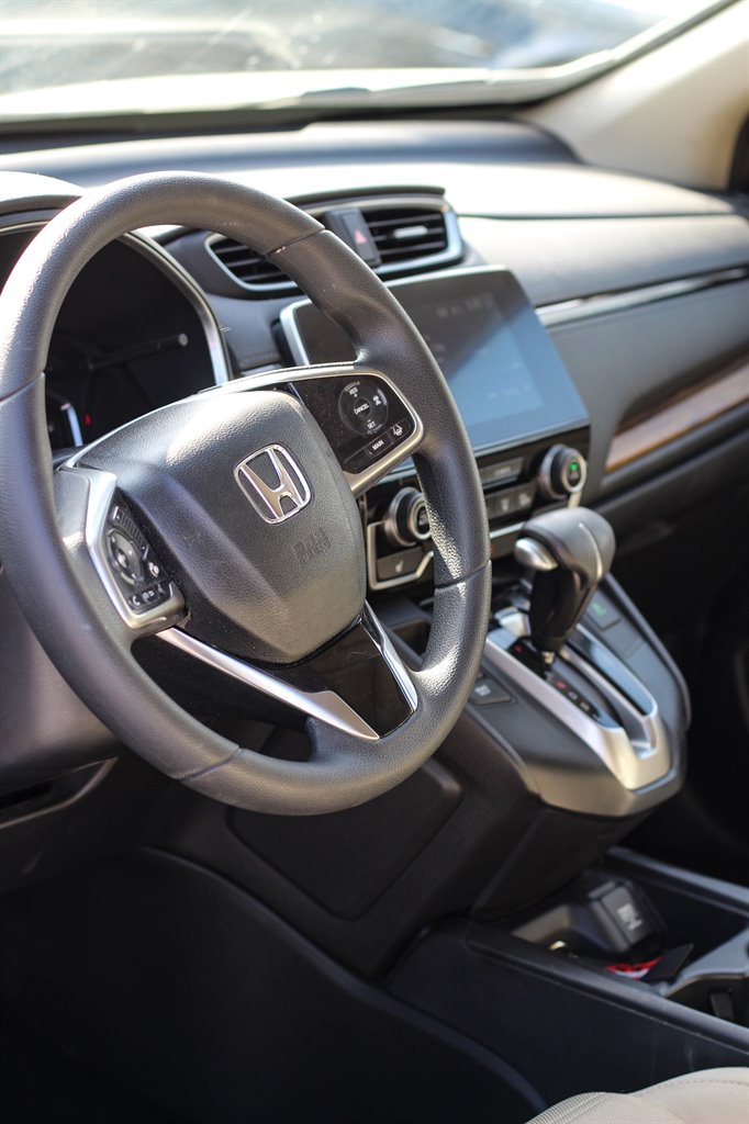 2017 Honda CR-V - $14,880