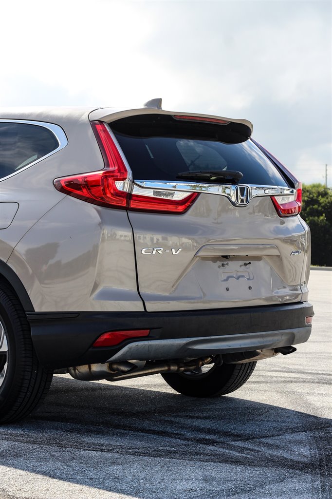 2017 Honda CR-V - $14,880