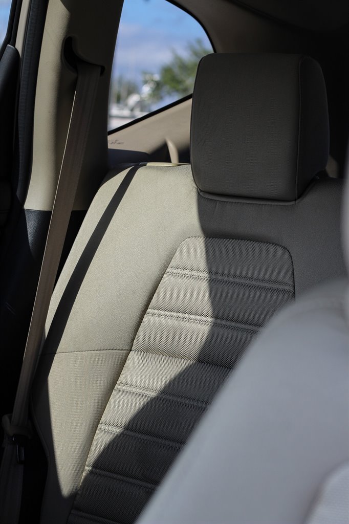 2017 Honda CR-V - $14,880