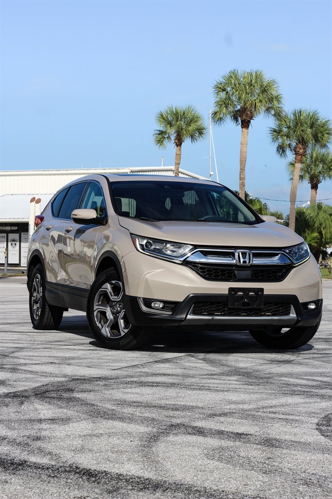 2017 Honda CR-V - $14,880