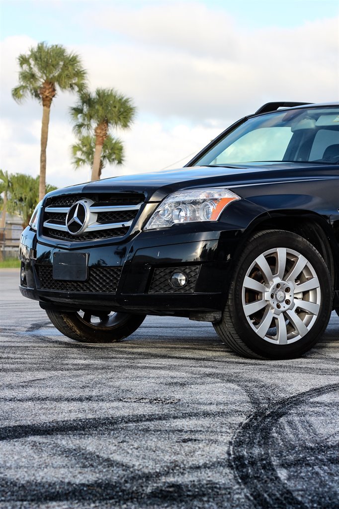 2012 Mercedes-Benz GLK-Class - $7,800