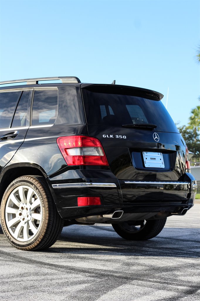 2012 Mercedes-Benz GLK-Class - $7,800