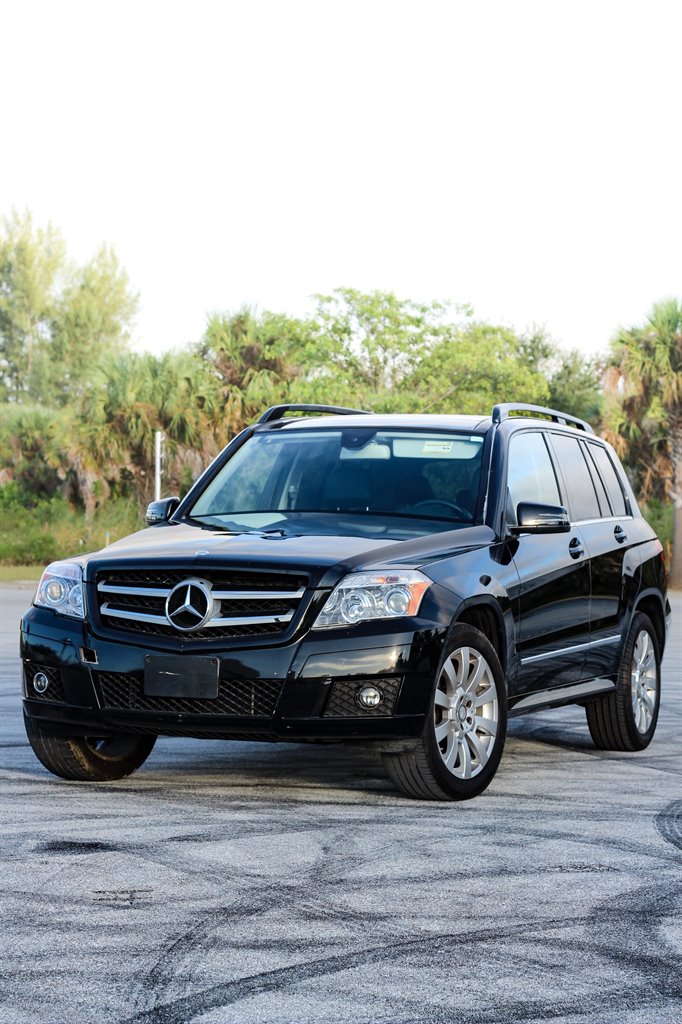 2012 Mercedes-Benz GLK-Class - $7,800
