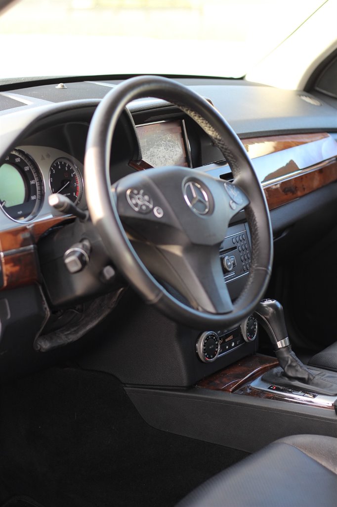 2012 Mercedes-Benz GLK-Class - $7,800