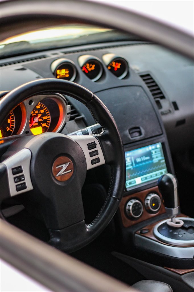 2007 Nissan 350Z - $7,999