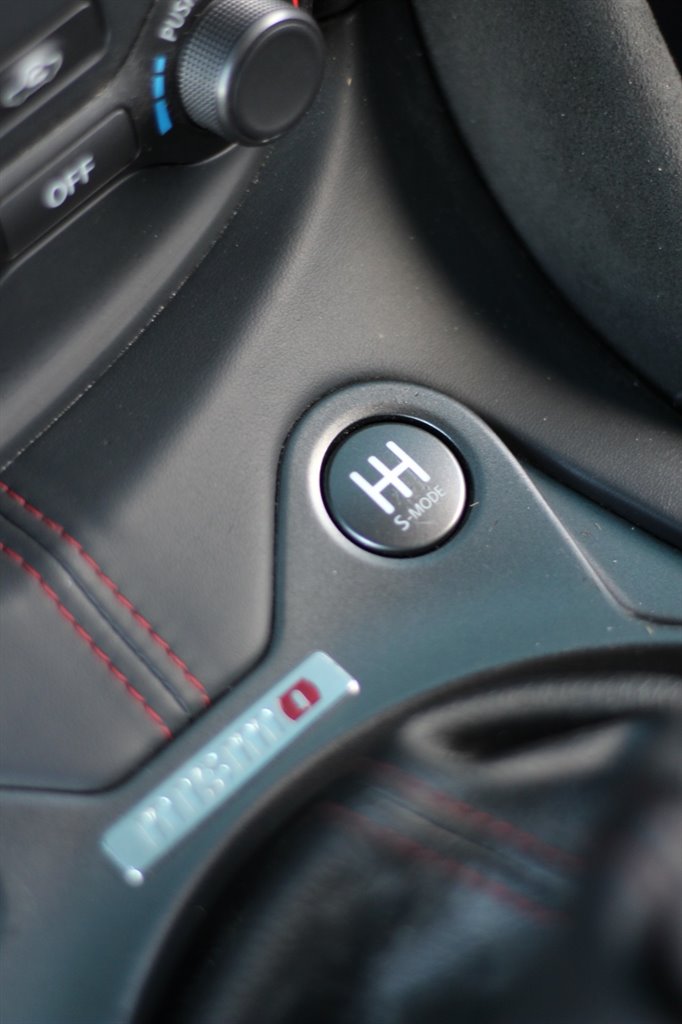 2018 Nissan 370Z - $27,999