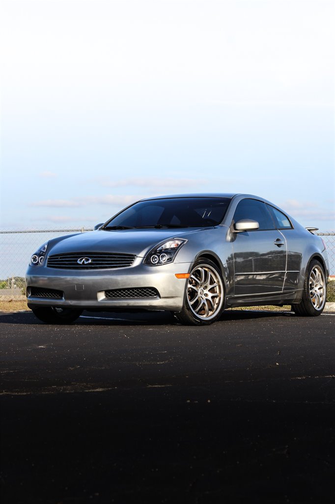 2005 Infiniti G35 Base