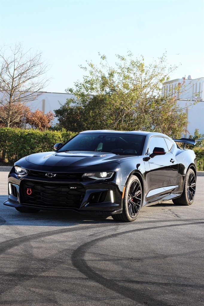 2022 Chevrolet Camaro - $27,888