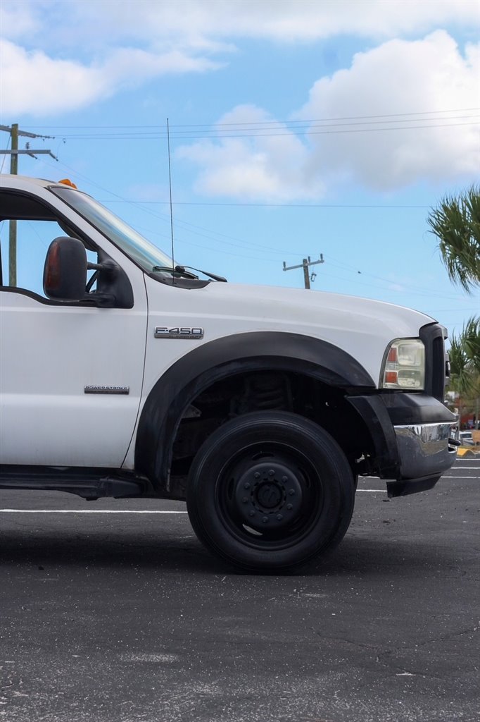 2006 Ford F-450 - $9,999