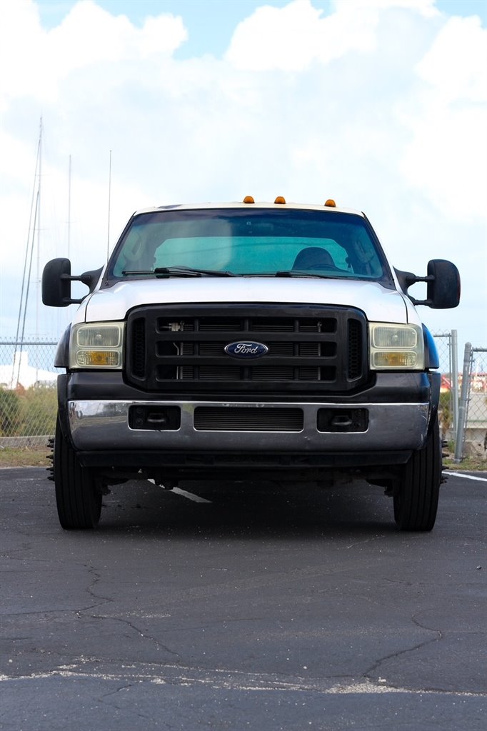 2006 Ford F-450 - $9,999