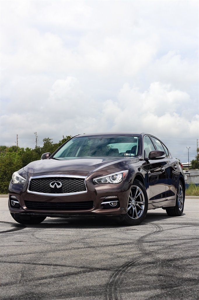 2015 INFINITI Q50 - $13,999