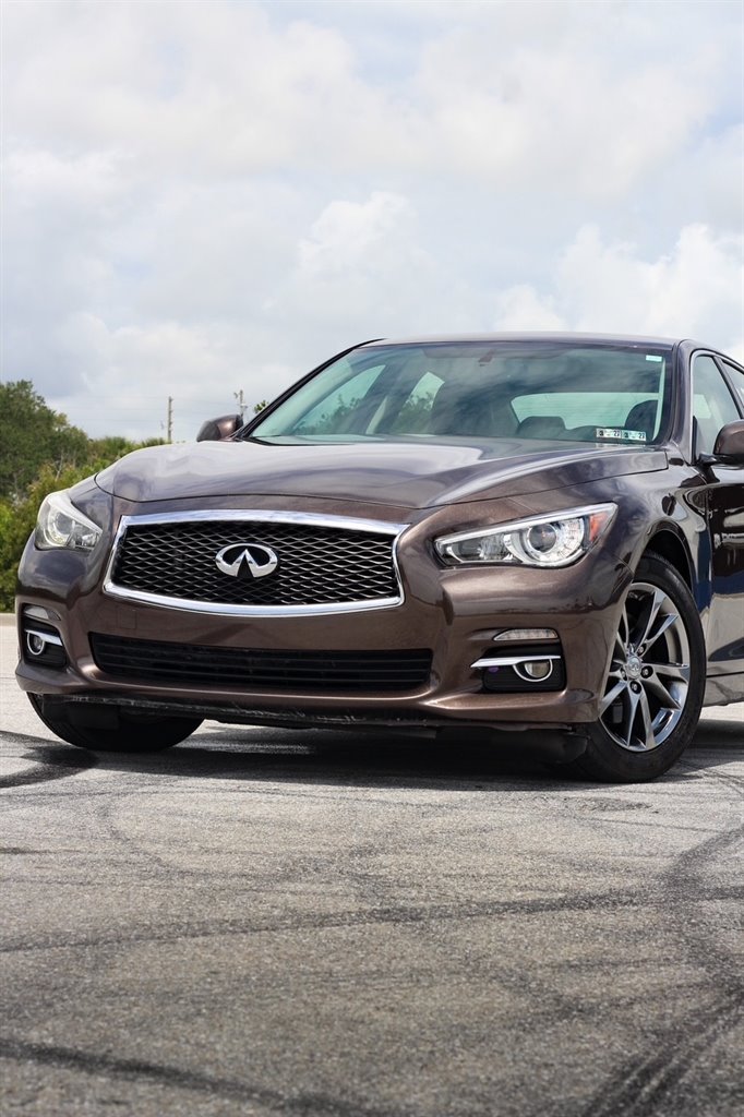 2015 INFINITI Q50 - $13,999