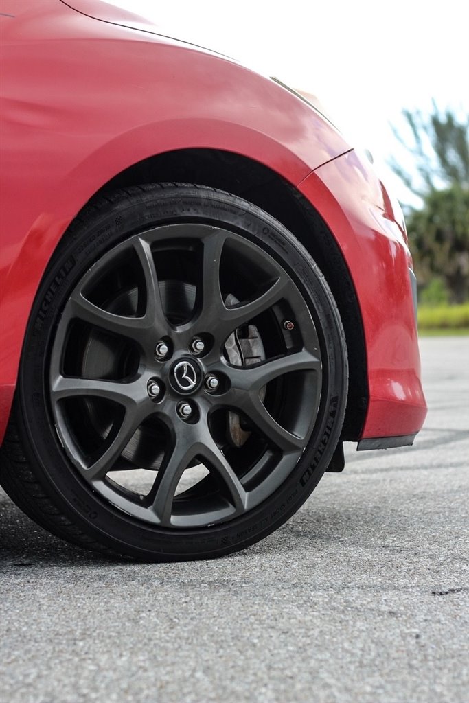 2013 MAZDA MAZDA3 - $13,999