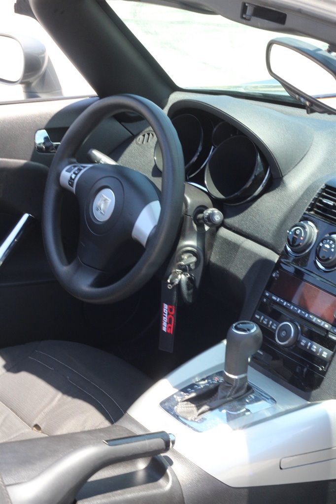 2007 Saturn SKY - $5,999
