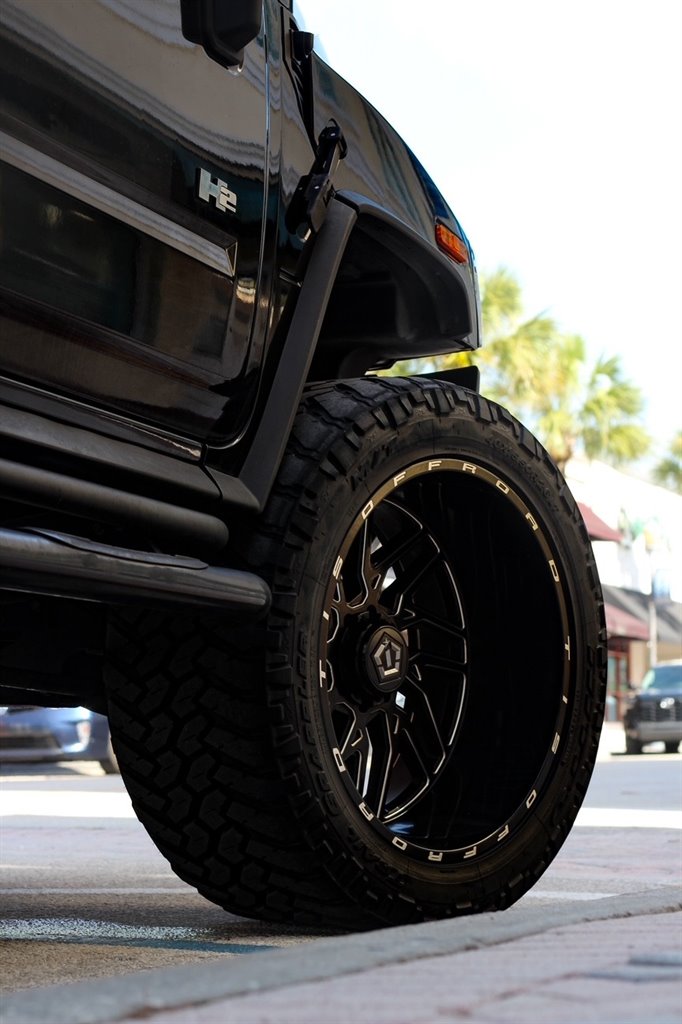 2006 HUMMER H2 - $19,999