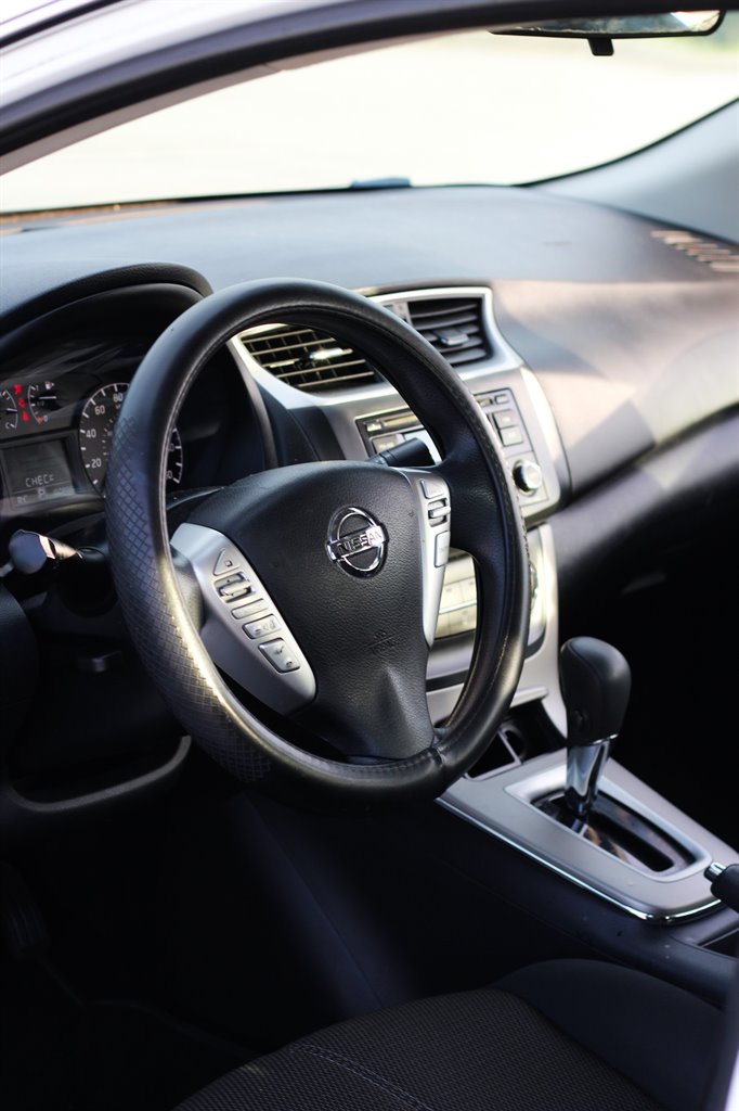 2015 Nissan Sentra - $5,890