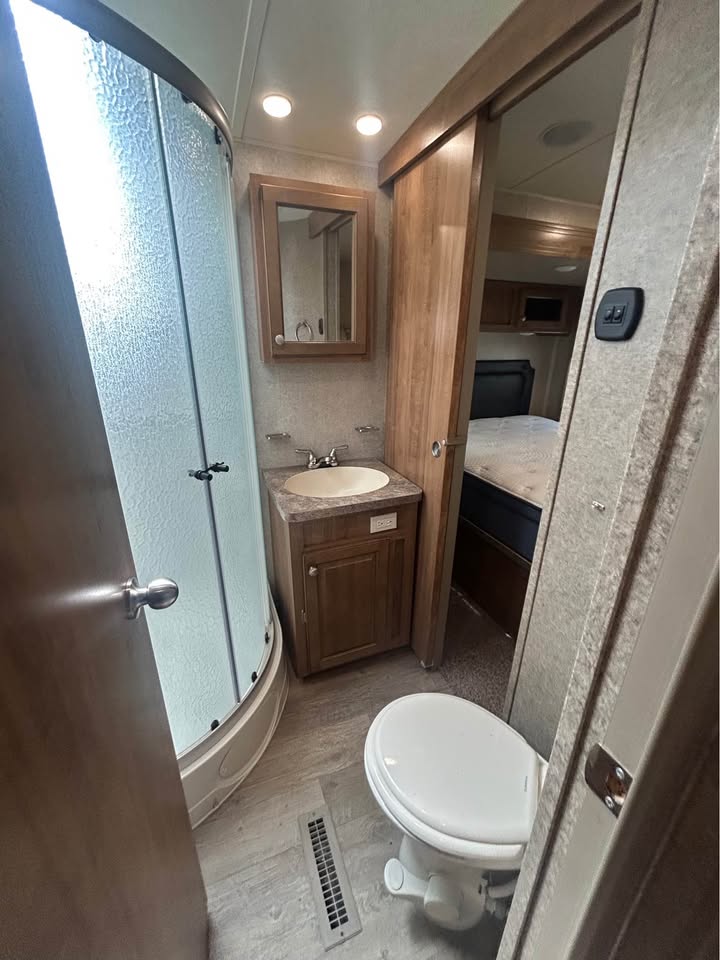 2018 Forest River ROCKWOOD 8328BS photo