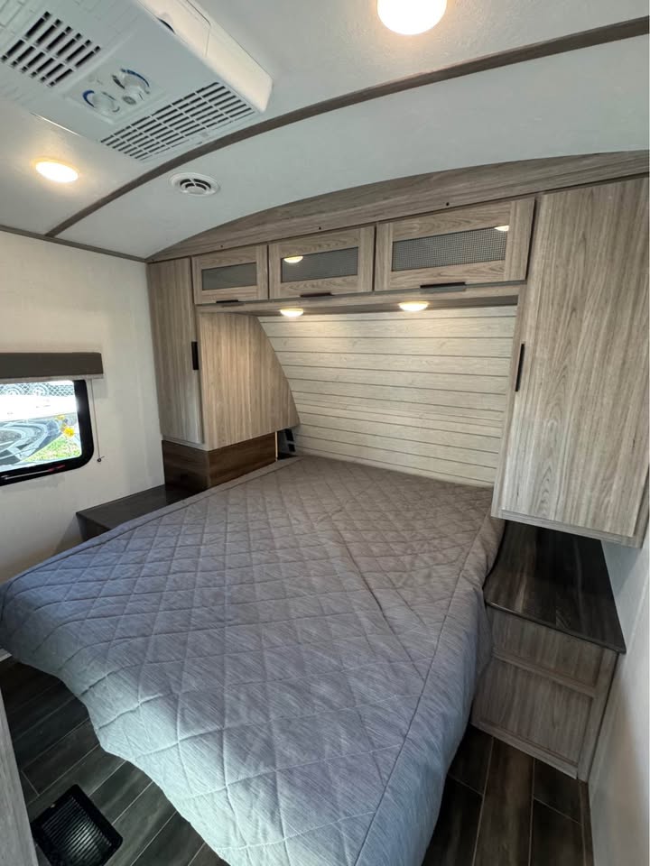 2021 Keystone Keystone - $25,600
