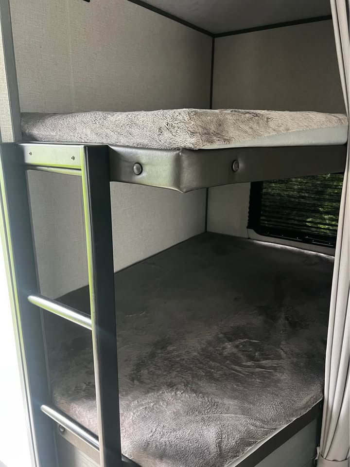 2022 Aspen Trail Aspen Trail - $28,500
