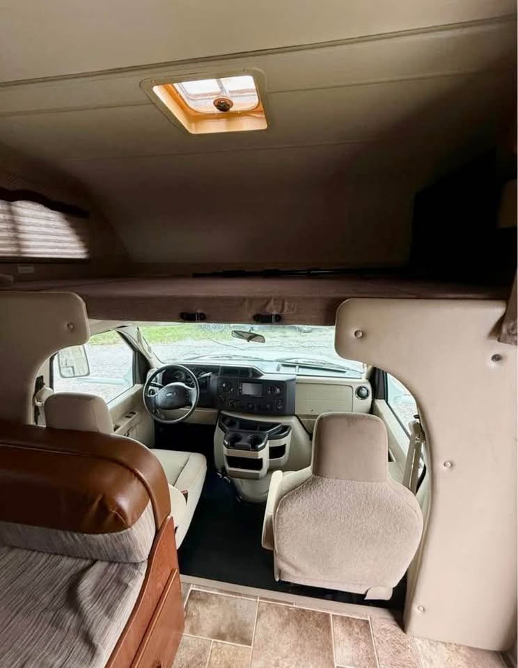 2017 Ford E-450 - $47,000